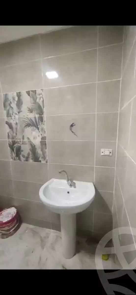 https://aqarmap.com.eg/ar/listing/5621868-for-sale-cairo-helwan-hadayek-helwan-el-eshrein-st