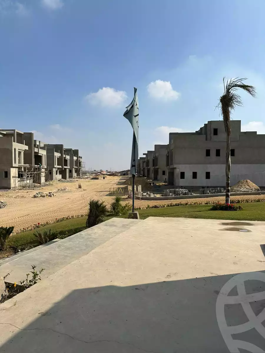 https://aqarmap.com.eg/en/listing/5622343-for-sale-cairo-el-sheikh-zayed-city-lshykh-zyd-ljdyd-v-levels-compound-dunes