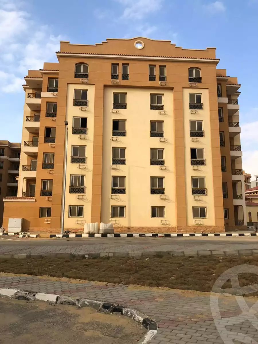https://aqarmap.com.eg/en/listing/5622900-for-sale-cairo-new-cairo-compounds-el-rekaba-el-edarea-compound