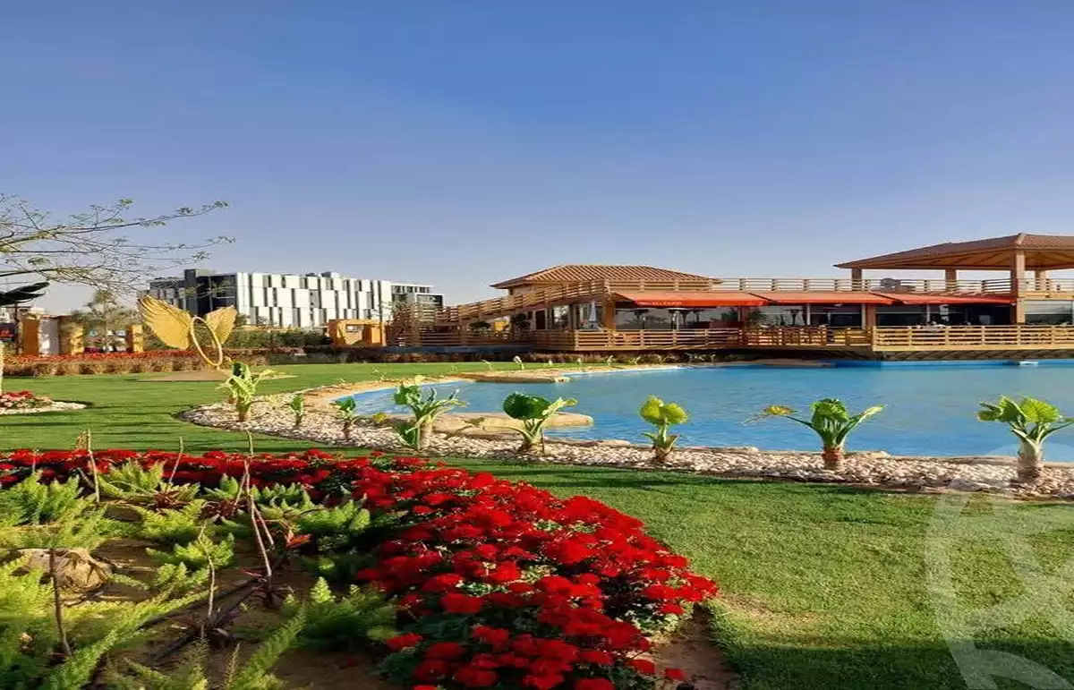 https://aqarmap.com.eg/en/listing/5937491-for-sale-cairo-new-cairo-compounds-hyde-park-parkway-hyde-park-compound