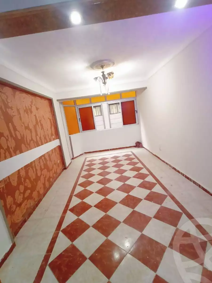 https://aqarmap.com.eg/en/listing/5623334-for-sale-alexandria-el-hanouvel-trablose-st