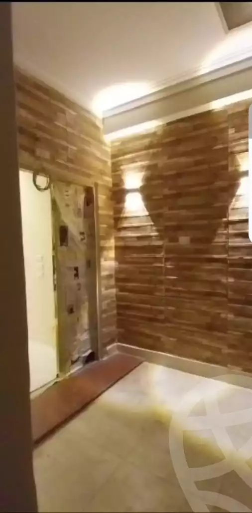 https://aqarmap.com.eg/en/listing/5623622-for-rent-cairo-downtown-tl-t-hrb