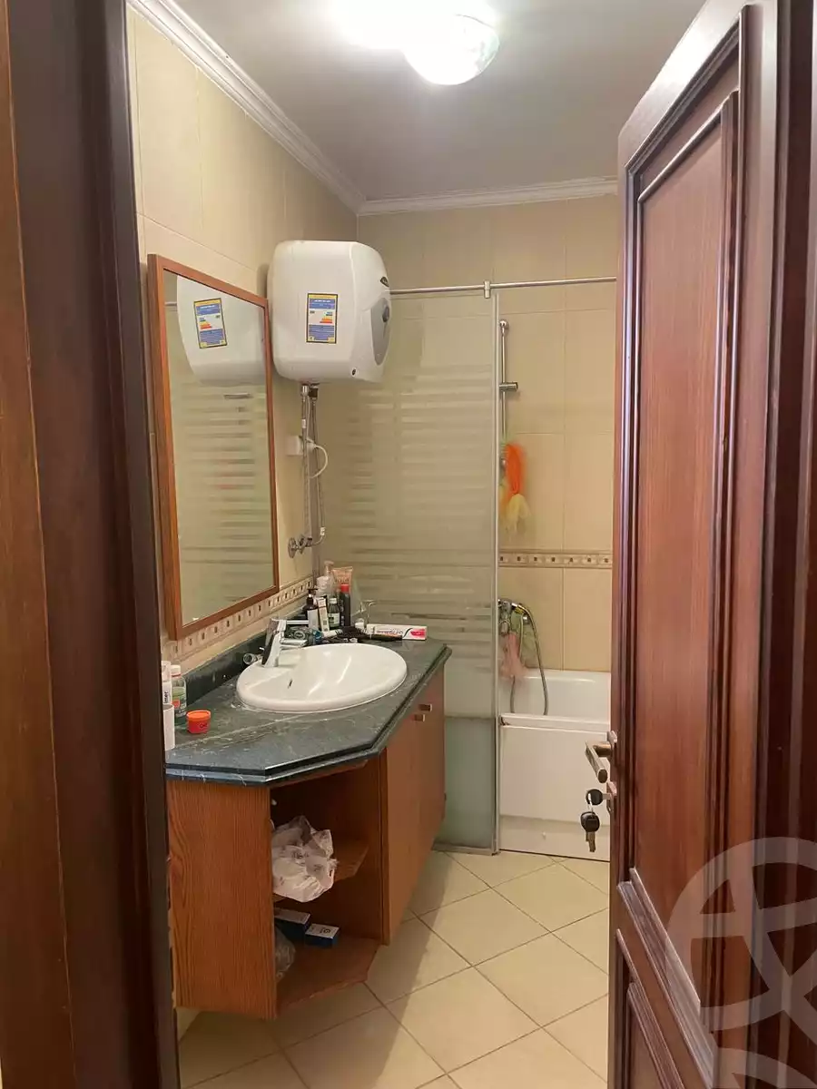 https://aqarmap.com.eg/en/listing/5623271-for-sale-cairo-new-cairo-madinaty-eleventh-zone-buildings-group-112
