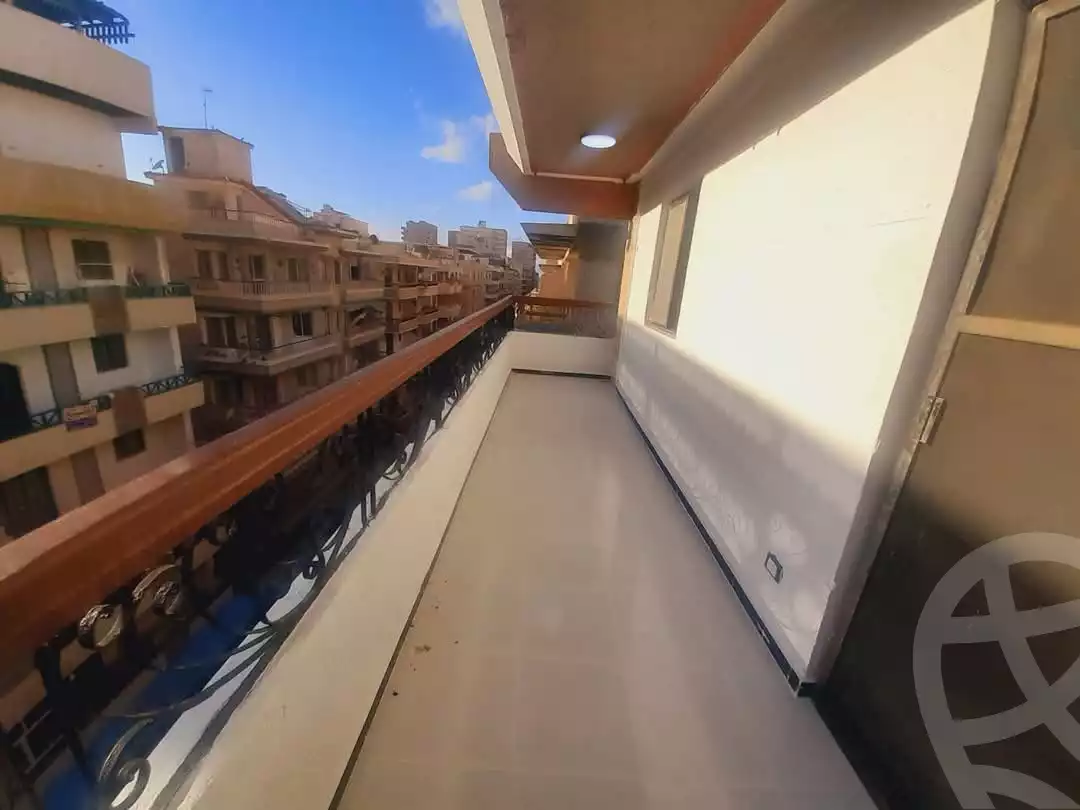 https://aqarmap.com.eg/ar/listing/5626088-for-sale-alexandria-l-jmy-shataa-el-nakheel