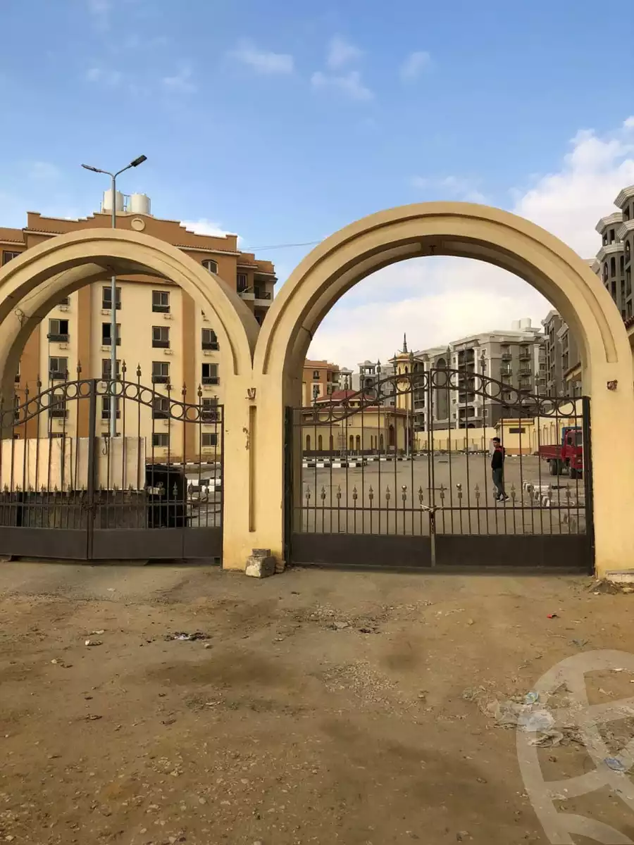 https://aqarmap.com.eg/en/listing/5626534-for-sale-cairo-new-cairo-compounds-el-rekaba-el-edarea-compound