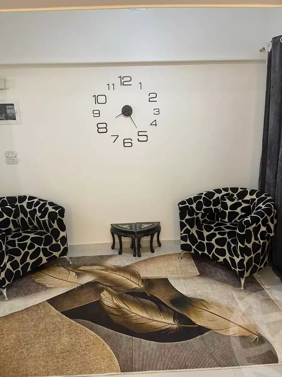 https://aqarmap.com.eg/en/listing/5627110-for-rent-cairo-el-maadi-degla-street-200