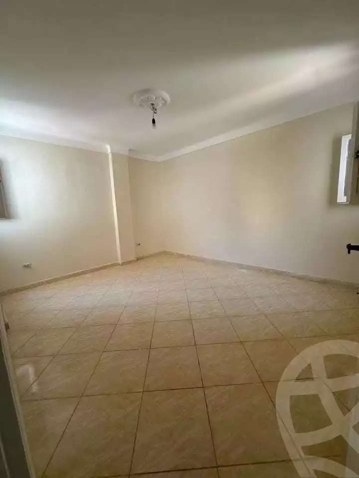 https://aqarmap.com.eg/en/listing/5628115-for-rent-alexandria-l-jmy-lbytsh-el-hay-st