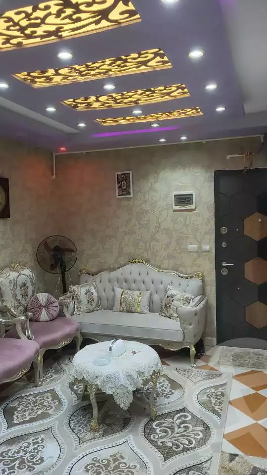 https://aqarmap.com.eg/ar/listing/5629111-for-sale-alexandria-sydy-bshr-sydy-bshr-qbly-mohamed-farid-st