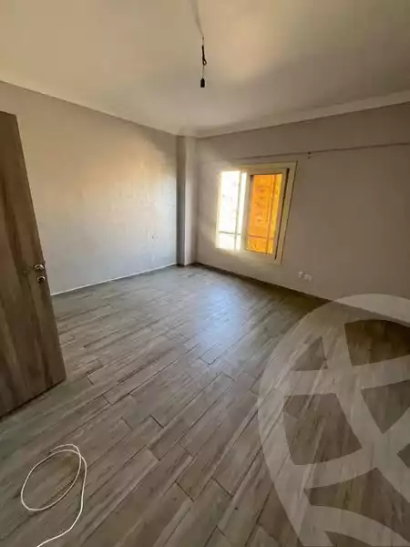 https://aqarmap.com.eg/en/listing/5629234-for-rent-cairo-mokattam-lhdb-l-ly-shareaa-9