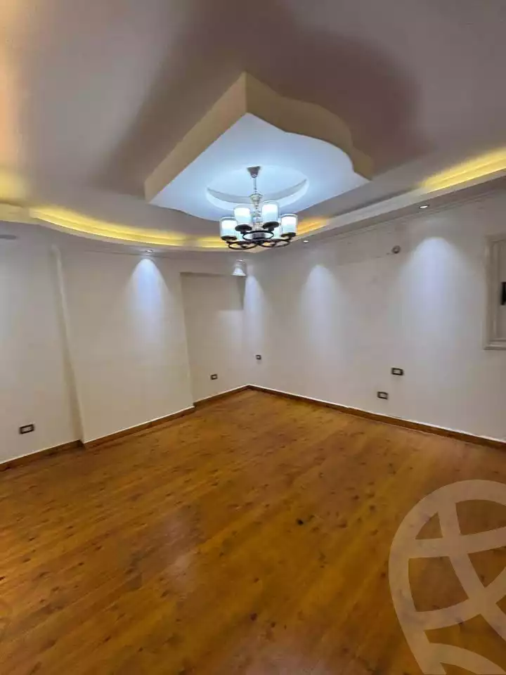 https://aqarmap.com.eg/ar/listing/5629464-for-sale-alexandria-zezenia