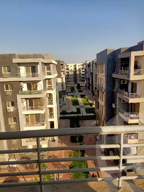 https://aqarmap.com.eg/en/listing/5629536-for-rent-cairo-el-sheikh-zayed-city-compounds-dr-msr