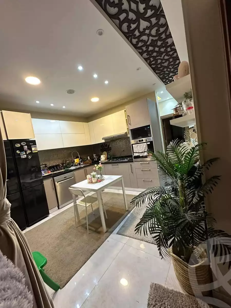 https://aqarmap.com.eg/en/listing/5630004-for-sale-sharqia-zagazig-zagazig-city-tolba-awaida-st
