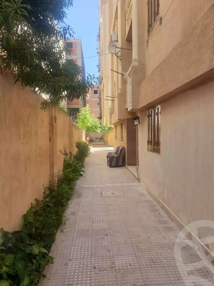 https://aqarmap.com.eg/en/listing/5630150-for-sale-alexandria-l-jmy-lbytsh-shahr-al-assal-st