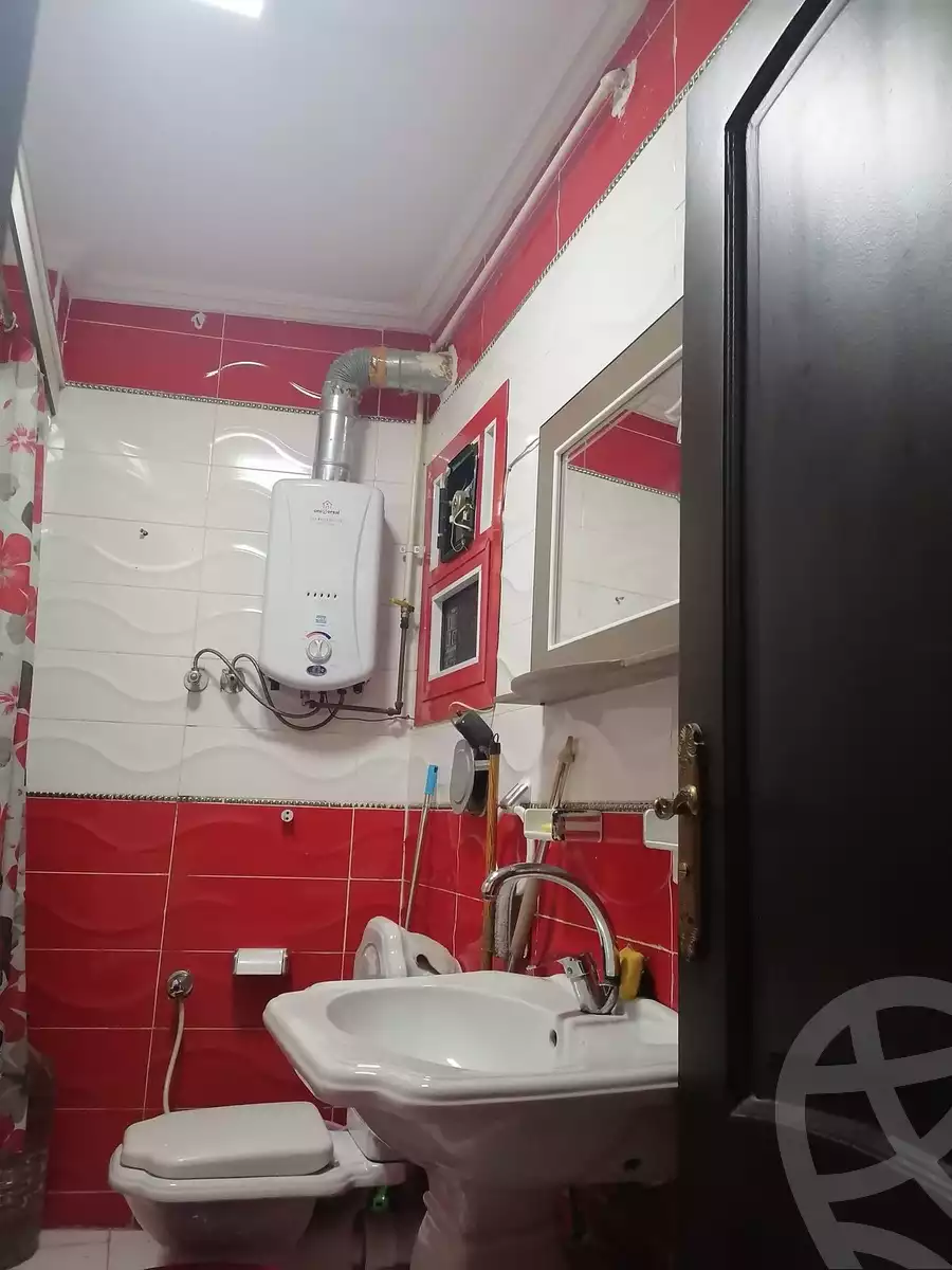 https://aqarmap.com.eg/en/listing/5632204-for-sale-cairo-ain-shams-ahmed-esmat-st