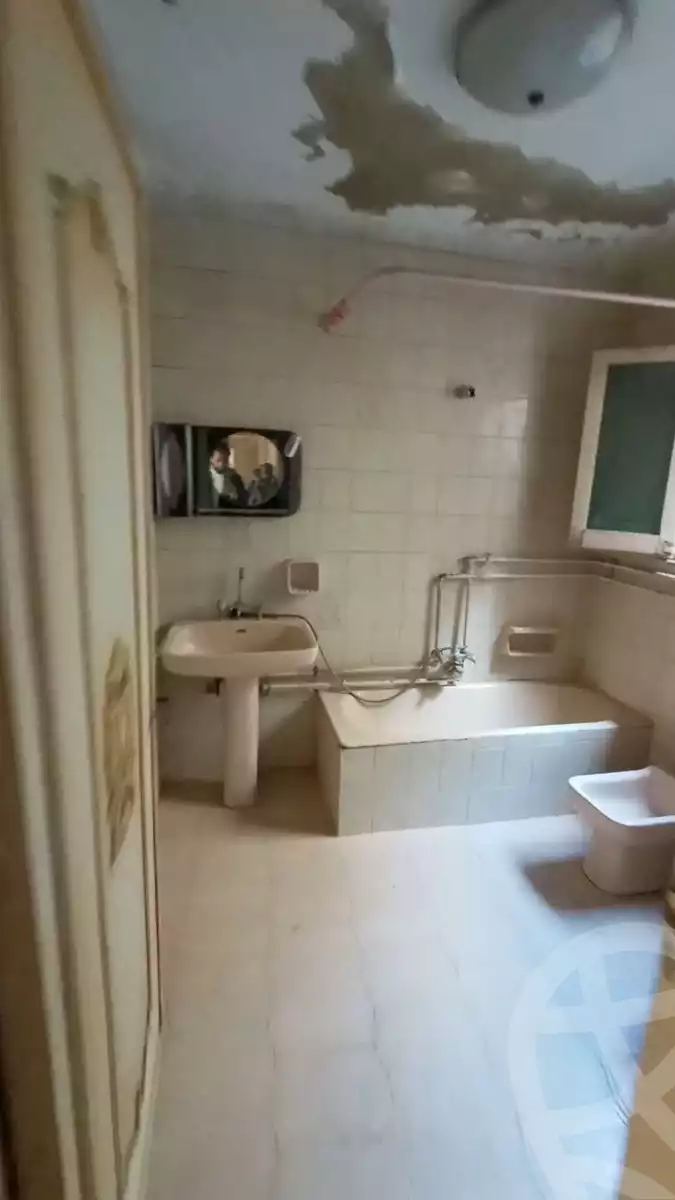 https://aqarmap.com.eg/ar/listing/5632501-for-sale-alexandria-l-jmy-lbytsh-sabrin-st