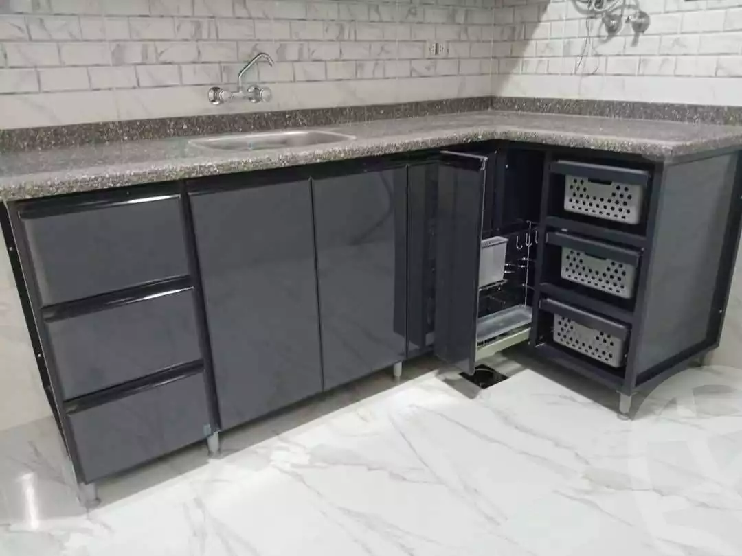 https://aqarmap.com.eg/ar/listing/5632518-for-sale-alexandria-l-jmy-lbytsh-ain-shams-st