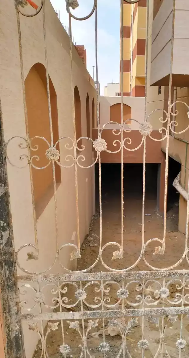 https://aqarmap.com.eg/en/listing/5635088-for-sale-cairo-badr-city-hai-el-banafsg-sixth-neighborhood