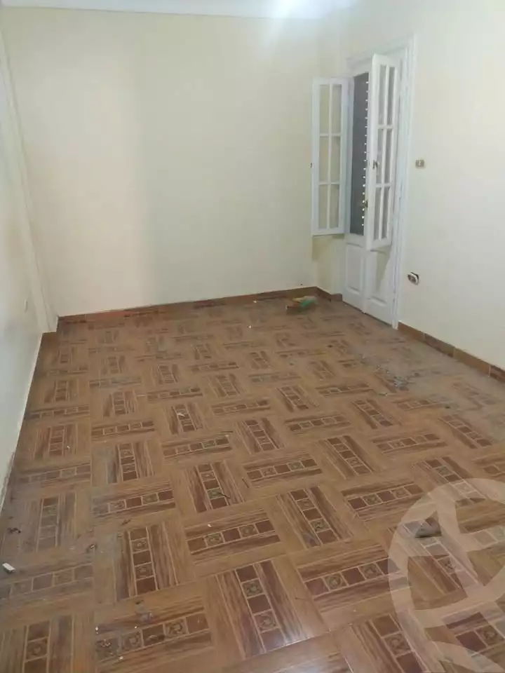 https://aqarmap.com.eg/ar/listing/5635780-for-rent-alexandria-el-hanouvel-al-haded-we-al-soulb-st