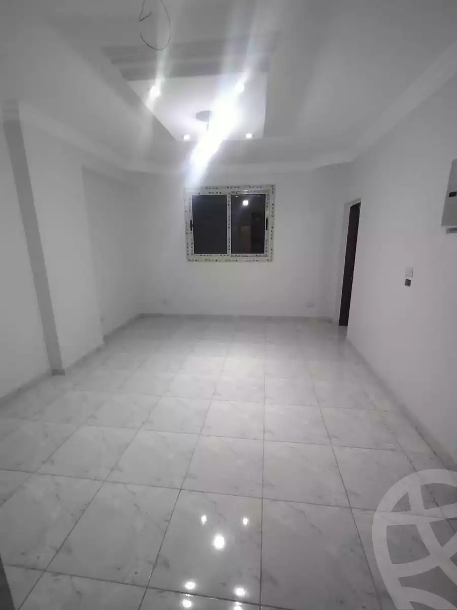 https://aqarmap.com.eg/ar/listing/5636167-for-sale-cairo-ain-shams-el-naam-mohammed-ezzat-tamom-st