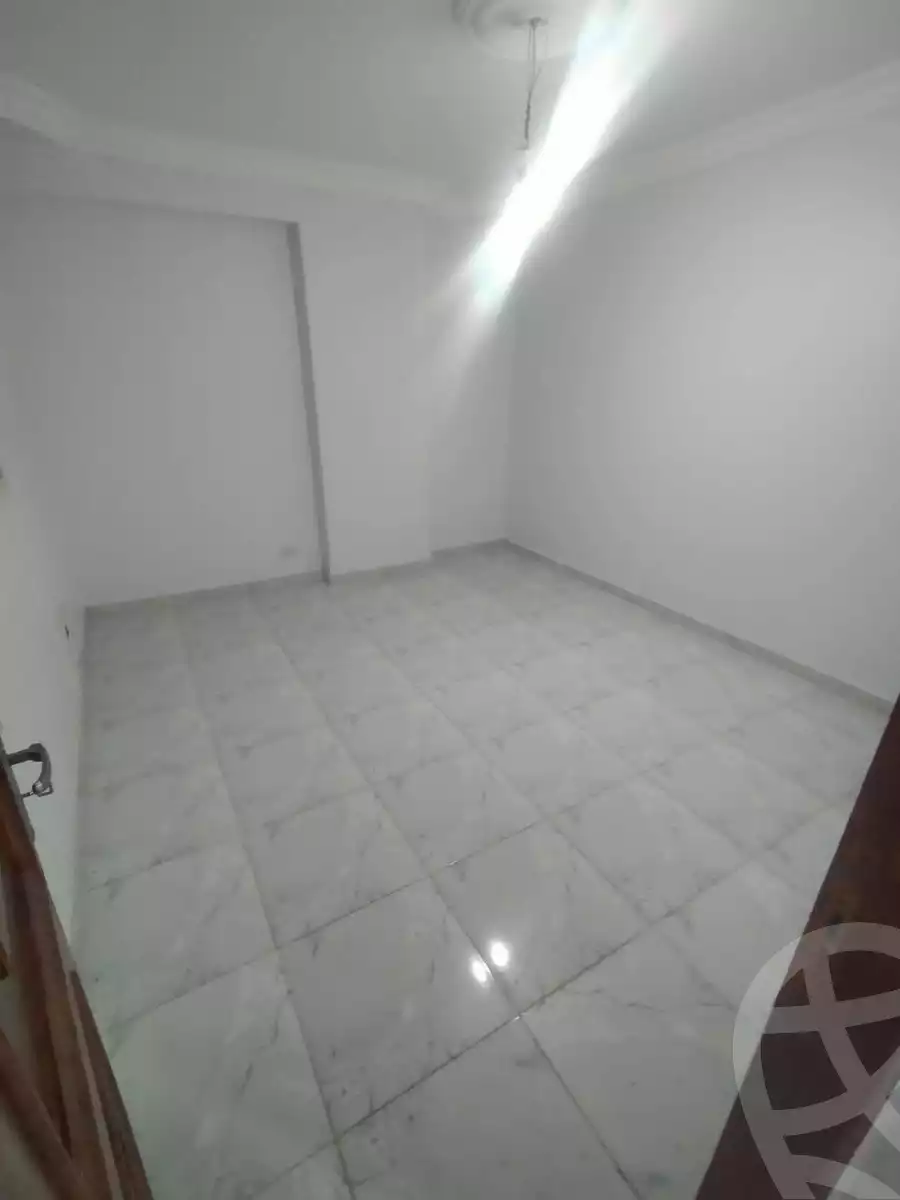 https://aqarmap.com.eg/ar/listing/5636167-for-sale-cairo-ain-shams-el-naam-mohammed-ezzat-tamom-st