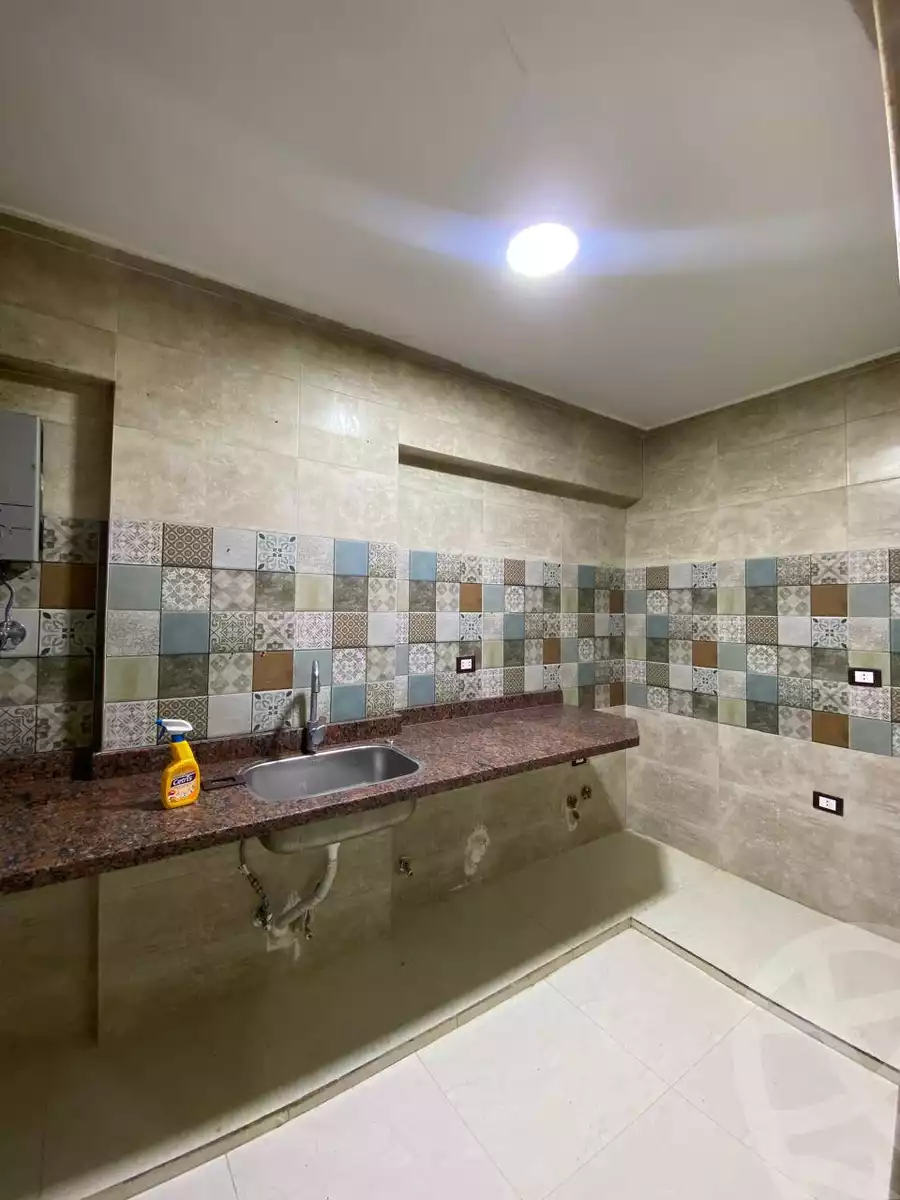 https://aqarmap.com.eg/en/listing/5636262-for-sale-alexandria-l-jmy-lbytsh-el-reyad-st