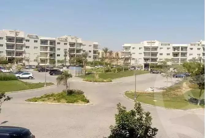 https://aqarmap.com.eg/en/listing/5637944-for-sale-cairo-el-sheikh-zayed-city-compounds-dh-drys