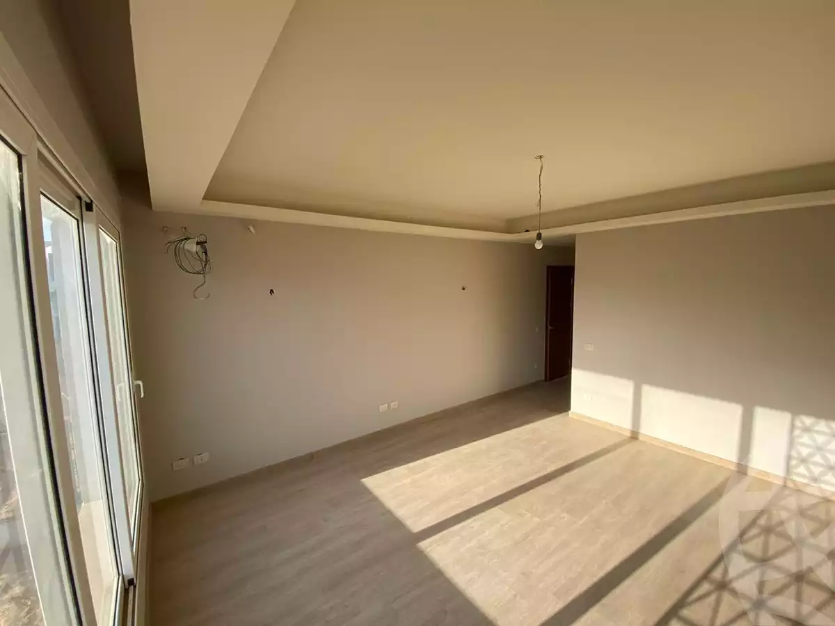 https://aqarmap.com.eg/en/listing/5638371-for-sale-cairo-el-sheikh-zayed-city-compounds-atrio