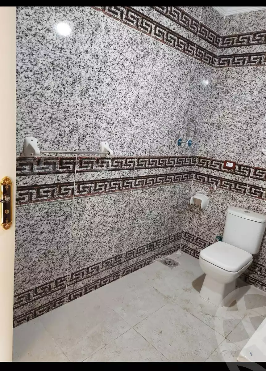 https://aqarmap.com.eg/ar/listing/5640171-for-sale-alexandria-l-jmy-lbytsh-el-hanafeya-st
