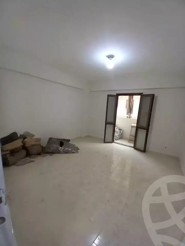 https://aqarmap.com.eg/en/listing/5640272-for-sale-alexandria-l-jmy-lbytsh-mecca-st