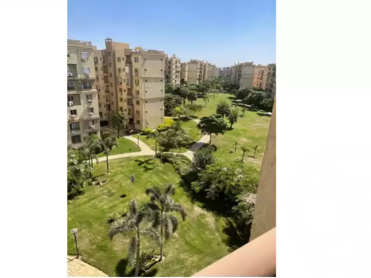 https://aqarmap.com.eg/ar/listing/5634623-for-sale-cairo-new-cairo-madinaty-twelfth-zone-buildings