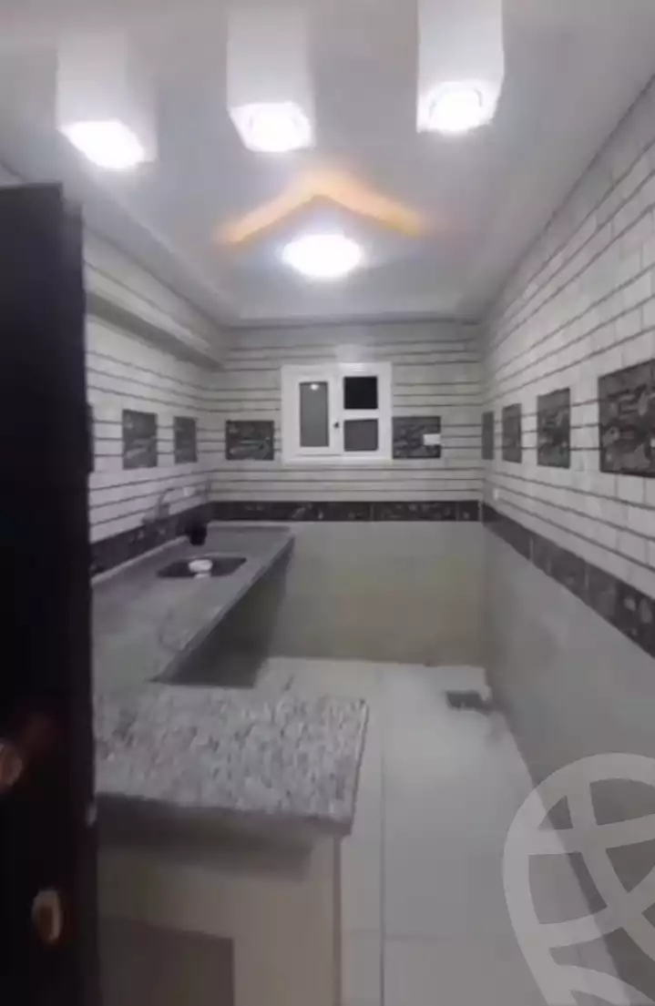 https://aqarmap.com.eg/en/listing/5642754-for-sale-alexandria-l-jmy-el-hanouvel-yathreb-st