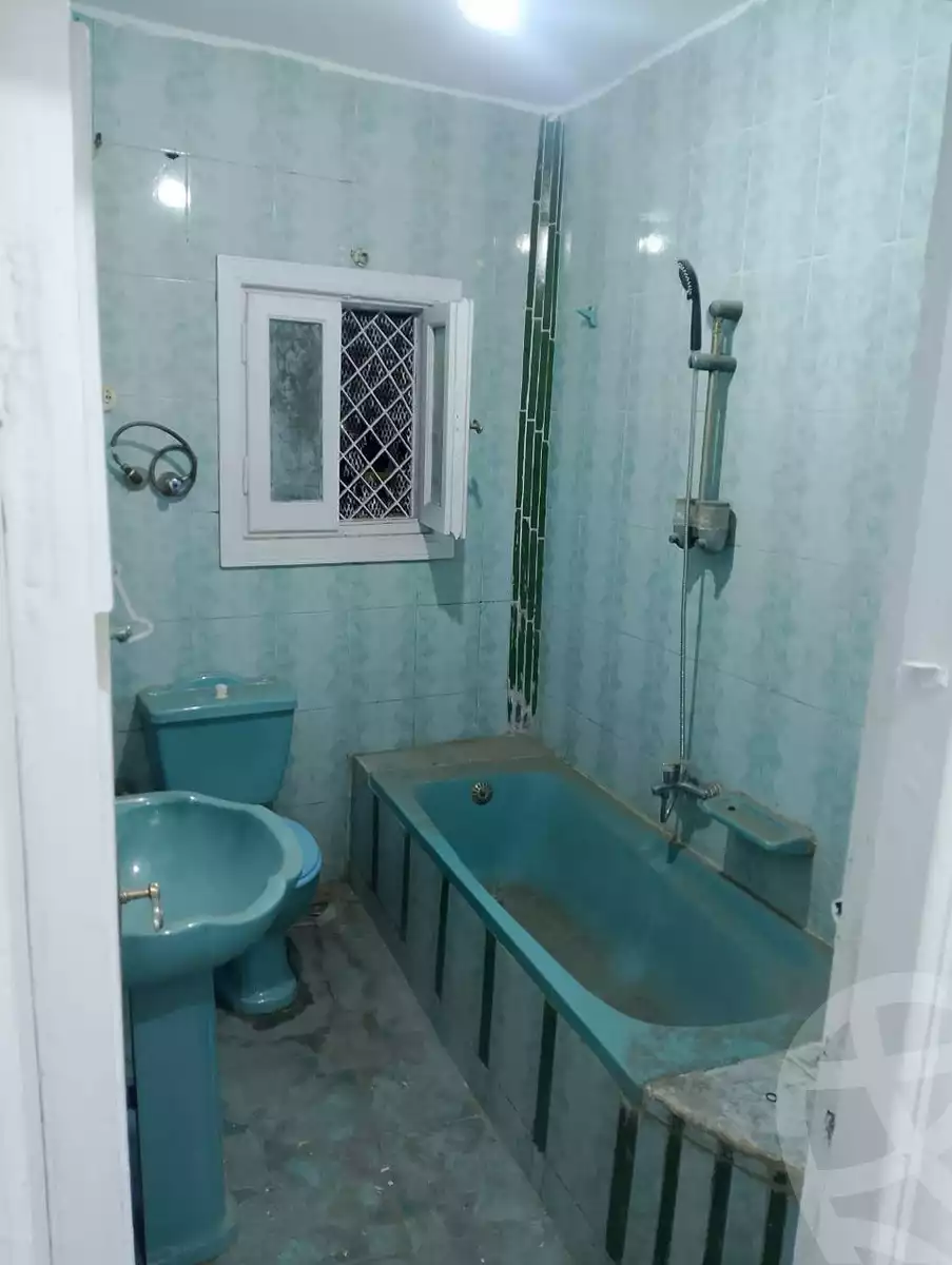 https://aqarmap.com.eg/en/listing/5642890-for-sale-alexandria-myn-ldkhyl