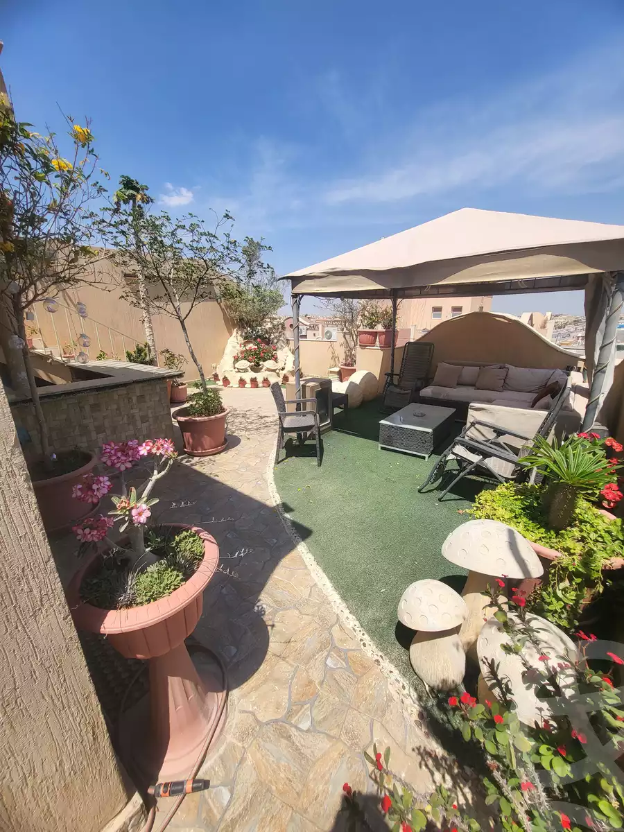https://aqarmap.com.eg/en/listing/5643062-for-sale-cairo-el-sheikh-zayed-city-compounds-continental-gardens