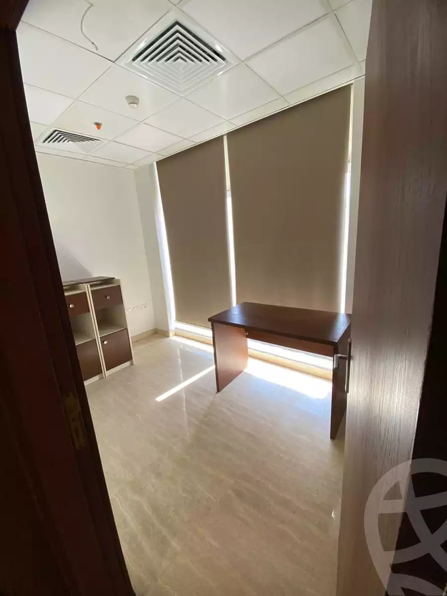 https://aqarmap.com.eg/ar/listing/5645310-for-rent-cairo-el-sheikh-zayed-city-compounds-the-courtyard-mall-dorra