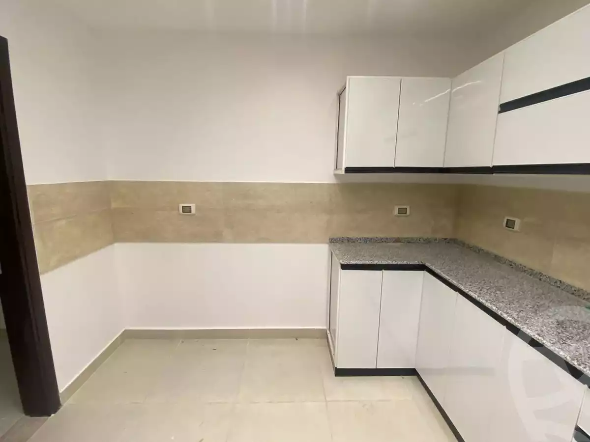https://aqarmap.com.eg/ar/listing/5569204-for-rent-cairo-new-cairo-compounds-mountain-view-hyde-park