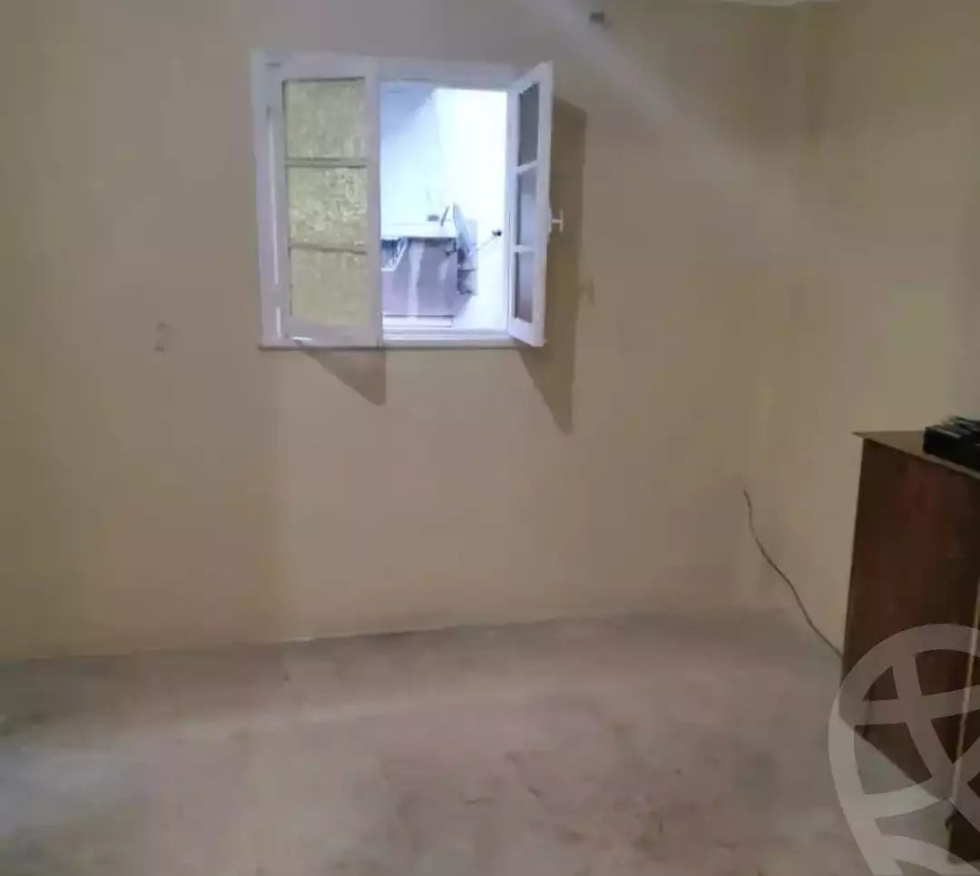 https://aqarmap.com.eg/en/listing/5645943-for-sale-alexandria-ganaklis