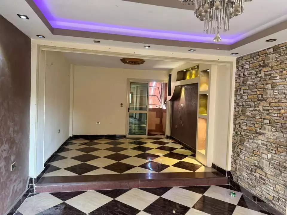 https://aqarmap.com.eg/en/listing/5646062-for-sale-cairo-mokattam-lhdb-l-ly-mskn-lzlzl