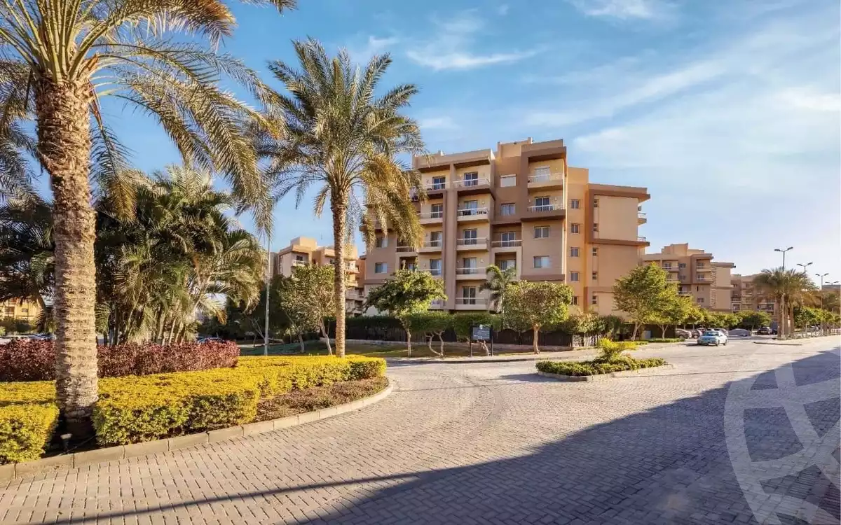 https://aqarmap.com.eg/ar/listing/5646646-for-sale-cairo-6th-of-october-hadaeq-october-kmbwnd-fy-hdyq-ktwbr-ashgar-city