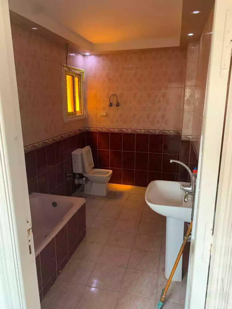 https://aqarmap.com.eg/en/listing/5649855-for-sale-alexandria-l-jmy-lbytsh-shahr-al-assal-st