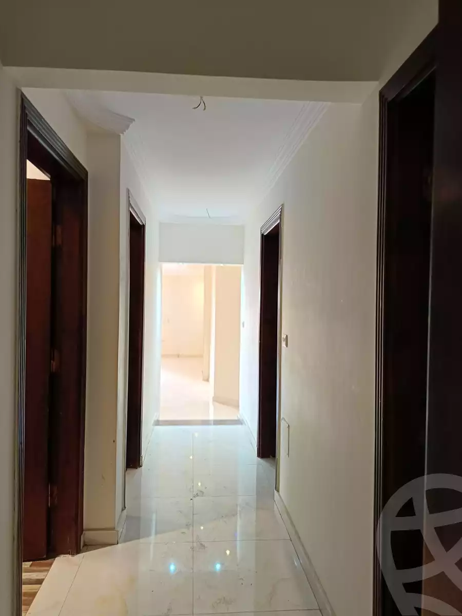 https://aqarmap.com.eg/ar/listing/5651773-for-rent-cairo-mokattam-lhdb-l-ly-manteqt-ganob-s