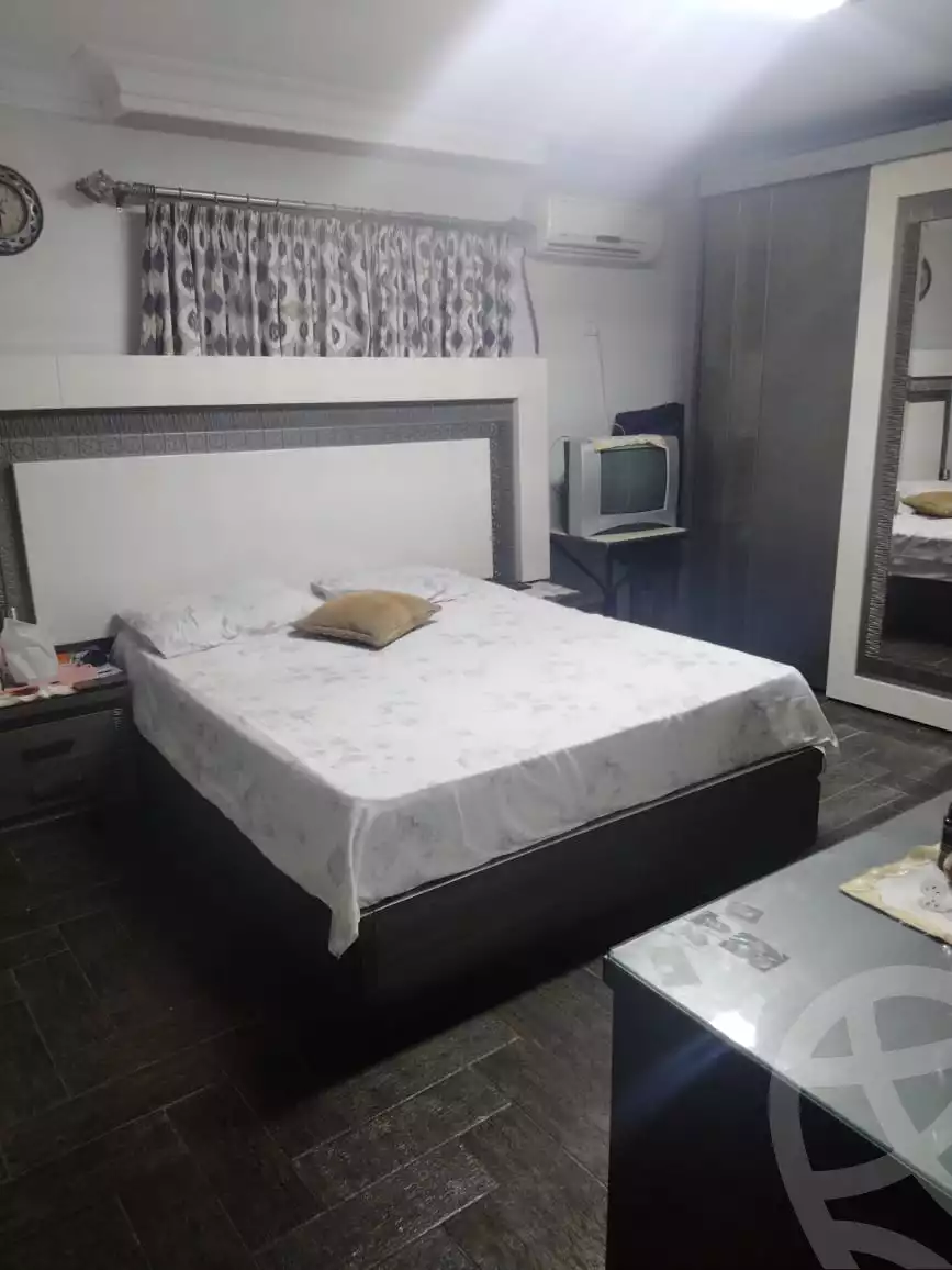 https://aqarmap.com.eg/en/listing/5652367-for-sale-cairo-mokattam-el-hadabah-el-wosta-compounds-palm-city