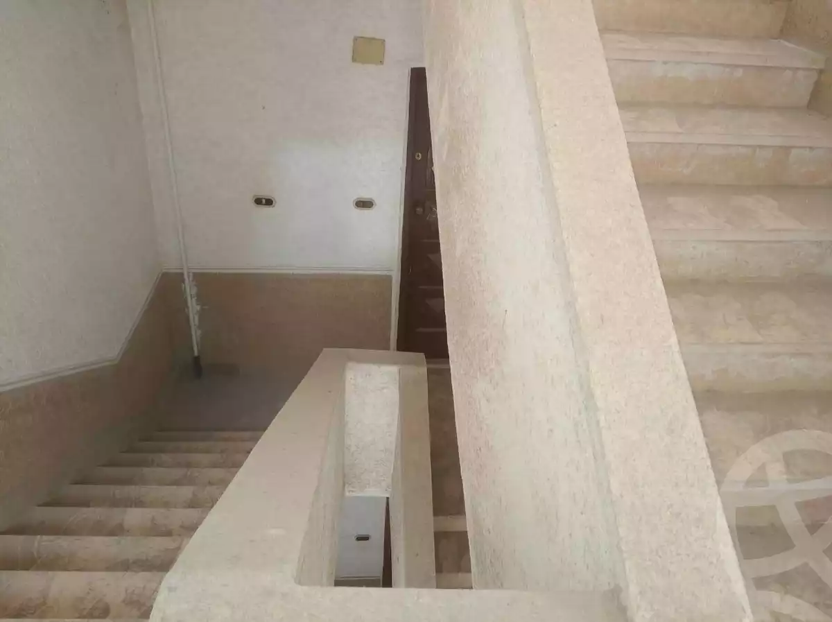 https://aqarmap.com.eg/en/listing/5652820-for-sale-alexandria-l-jmy-bw-ywsf