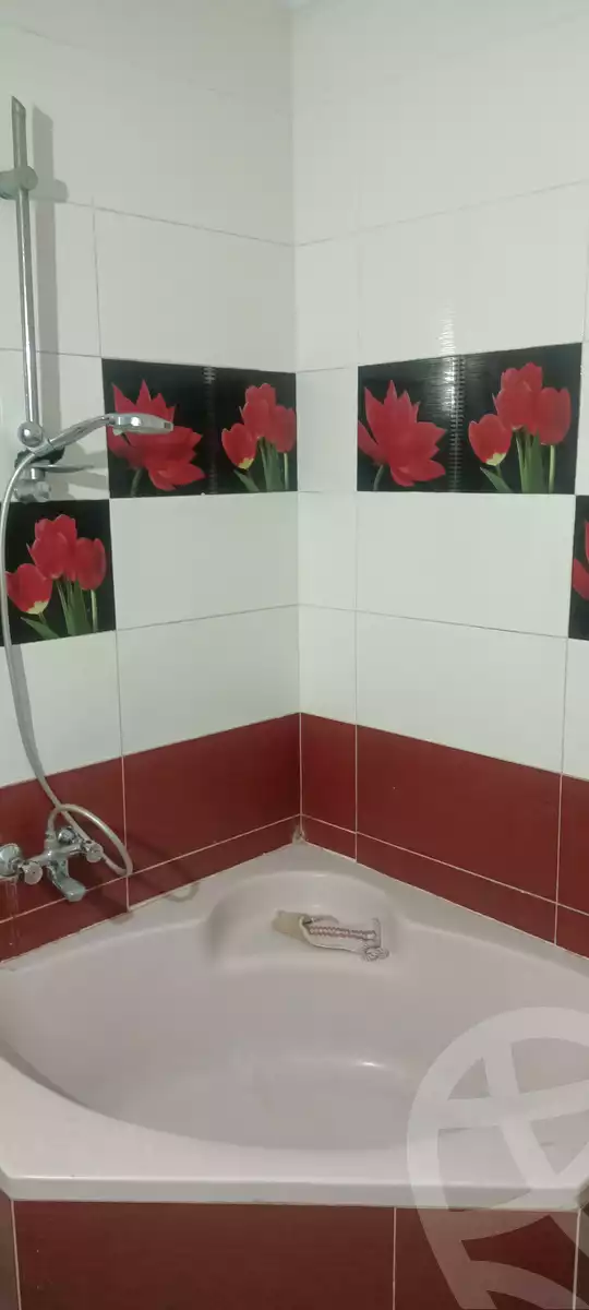 https://aqarmap.com.eg/ar/listing/5653850-for-sale-cairo-ain-shams-el-naam-saeab-saleh-st