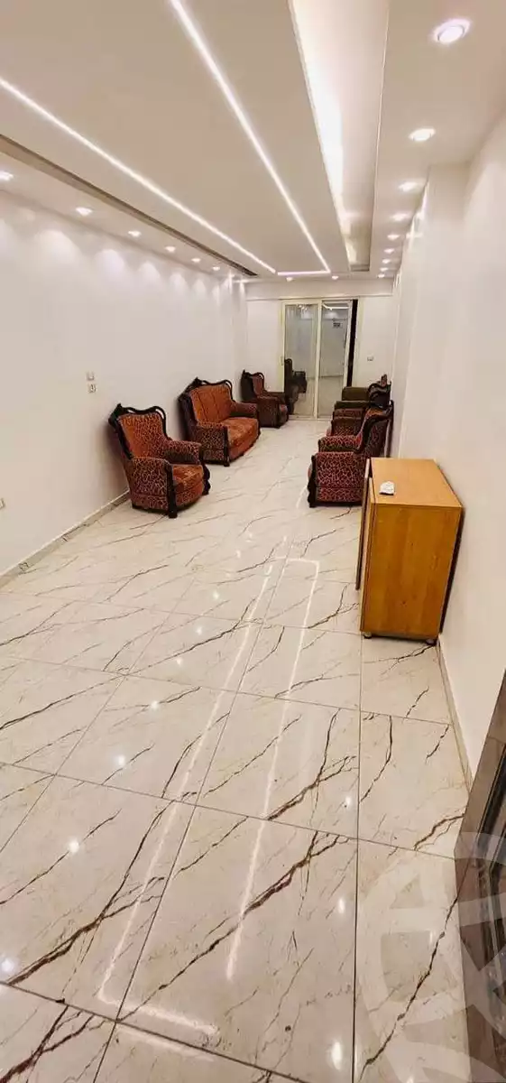 https://aqarmap.com.eg/ar/listing/5654337-for-sale-alexandria-miami-el-gaish-rd-st