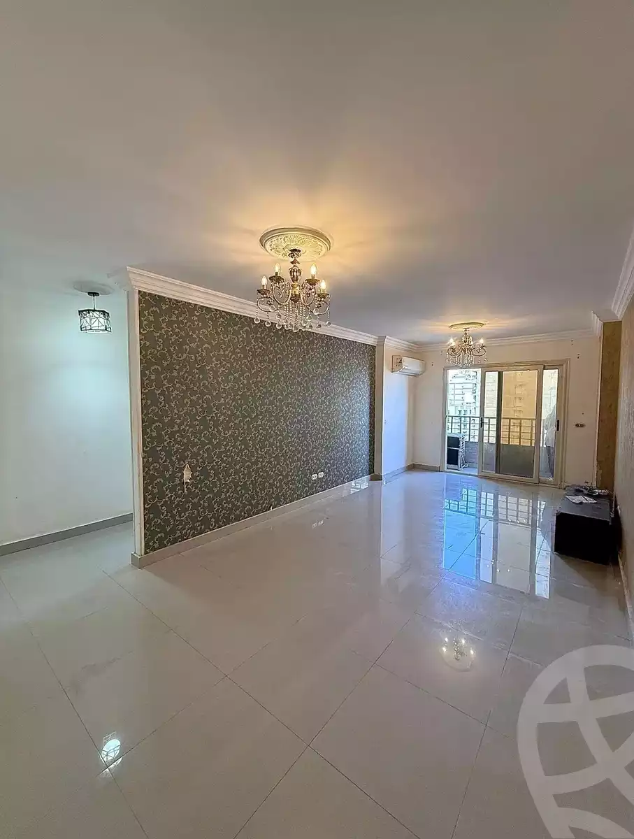 https://aqarmap.com.eg/en/listing/5654647-for-sale-alexandria-camp-cesar-el-gaish-rd