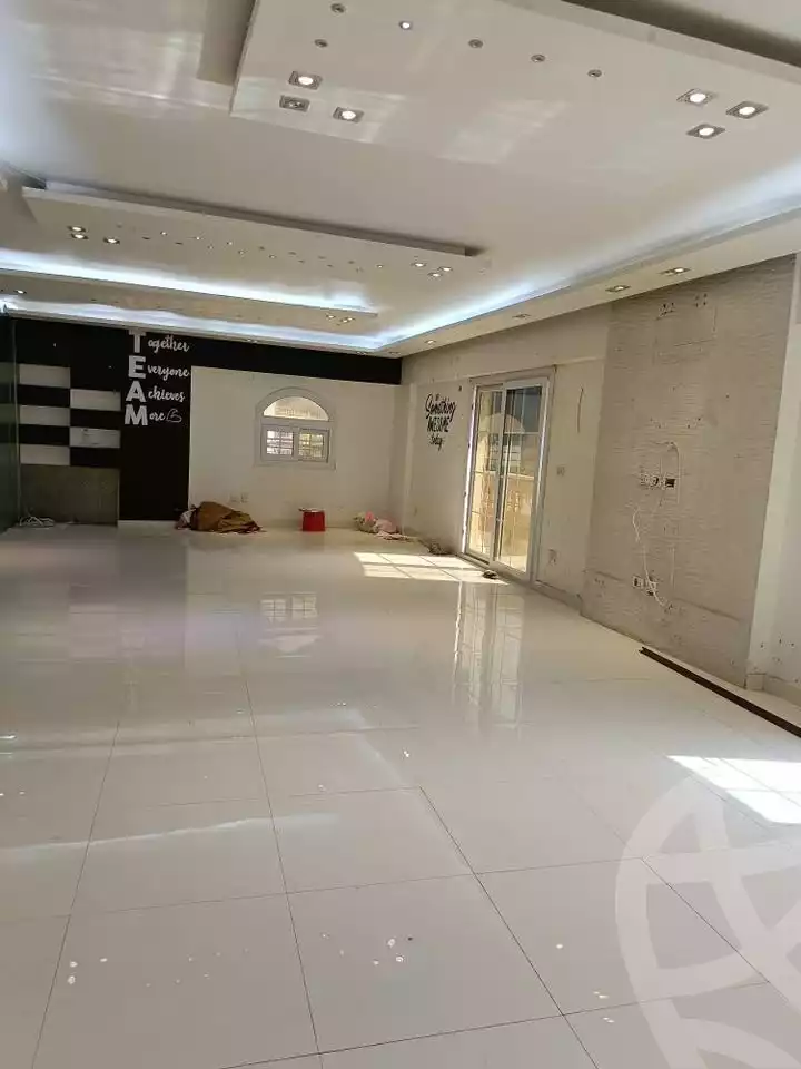 https://aqarmap.com.eg/ar/listing/5655623-for-rent-cairo-mokattam-lhdb-l-ly