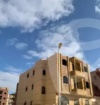 https://aqarmap.com.eg/en/listing/5656560-for-sale-sharqia-10th-of-ramadan-al-hay-al-khames-ashar