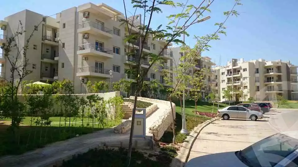 https://aqarmap.com.eg/en/listing/5657111-for-rent-cairo-el-sheikh-zayed-city-compounds-dh-drys