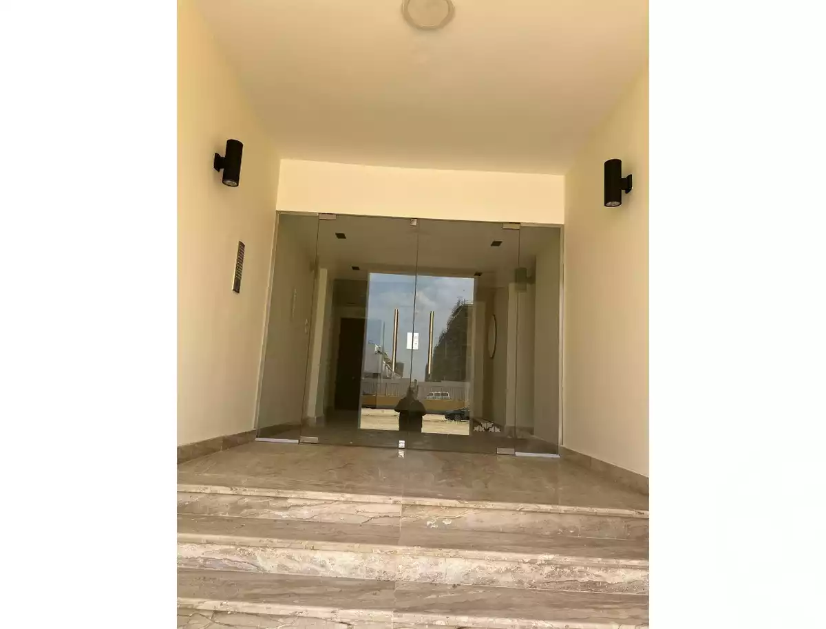 https://aqarmap.com.eg/en/listing/5657387-for-sale-cairo-el-sheikh-zayed-city-compounds-bliss-gate-compound-torec
