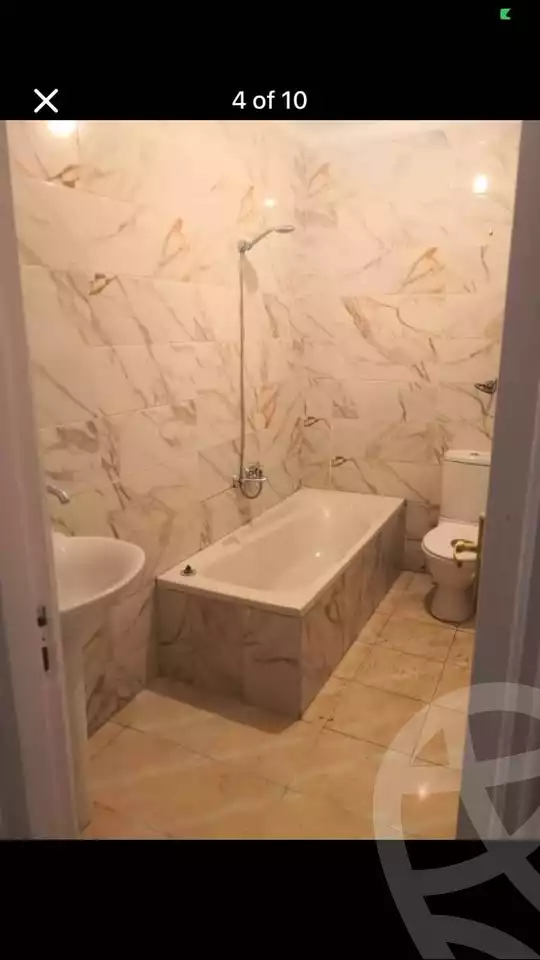 https://aqarmap.com.eg/en/listing/5657660-for-sale-alexandria-ganaklis